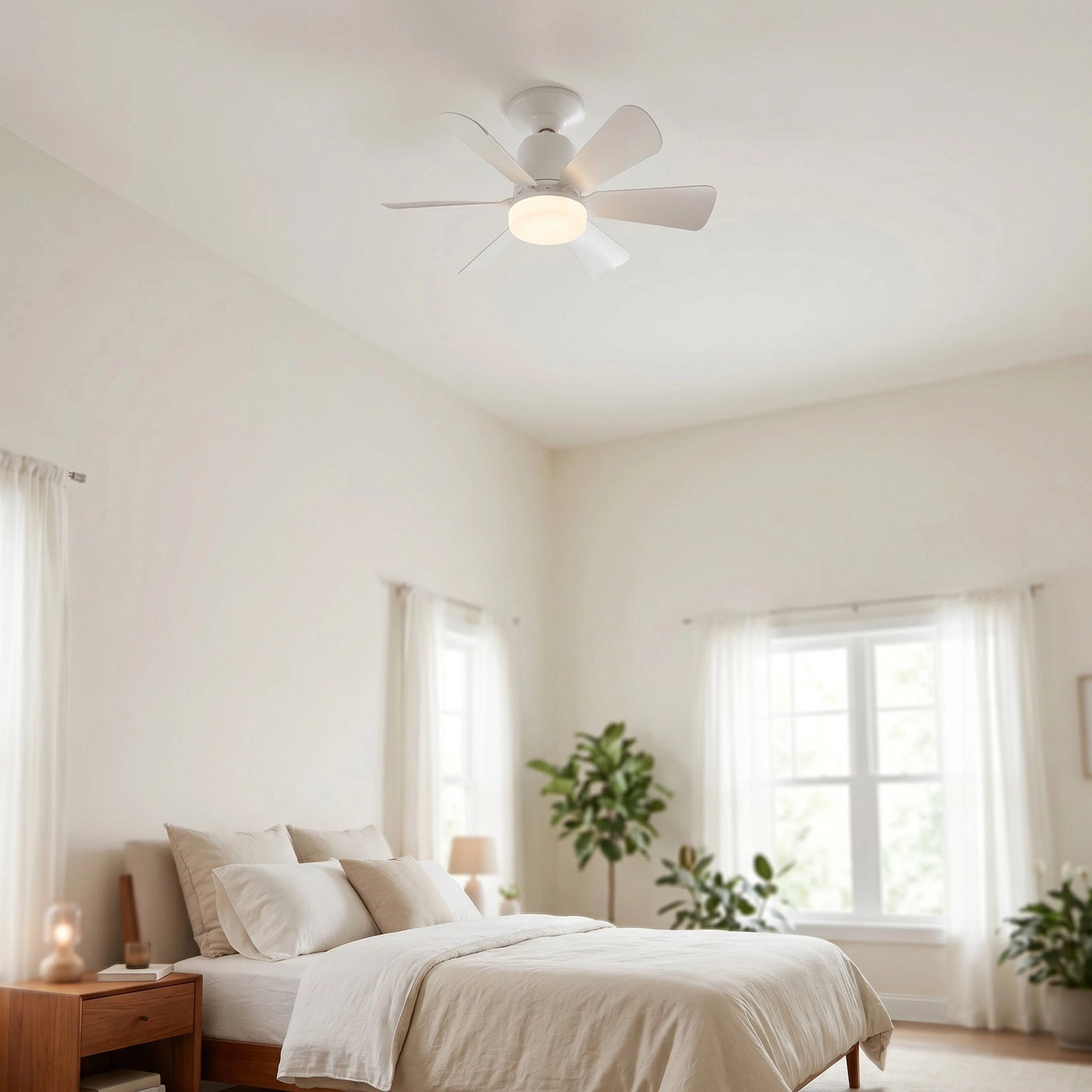 Nylumia Classic — plafonnier ventilateur compact qui se visse comme une ampoule E27